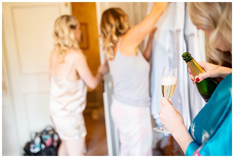 champagne, wedding preparation