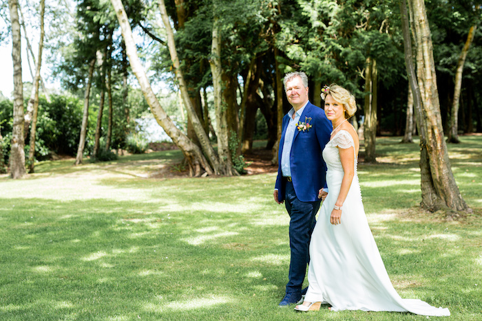 Surrey garden wedding: Matthew and Lizzy